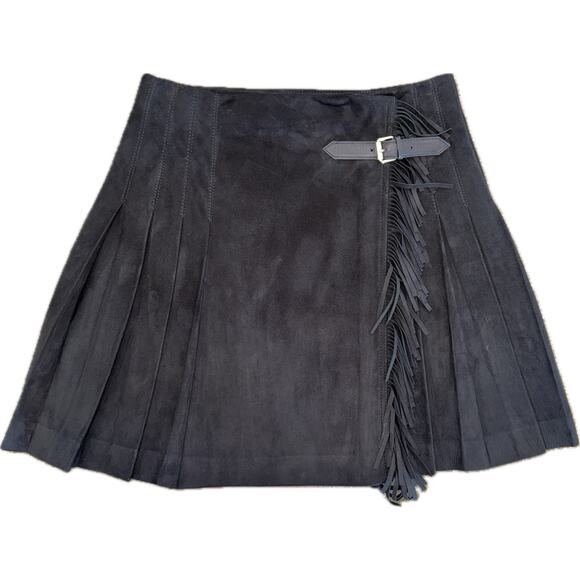 burberry 100% lamb suede pleated fringe mini skirt w/ buckle - Picture 5 of 8